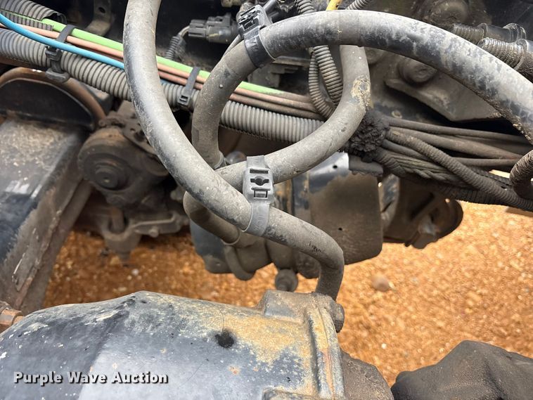 image for item DM1989 2014 International Prostar semi truck