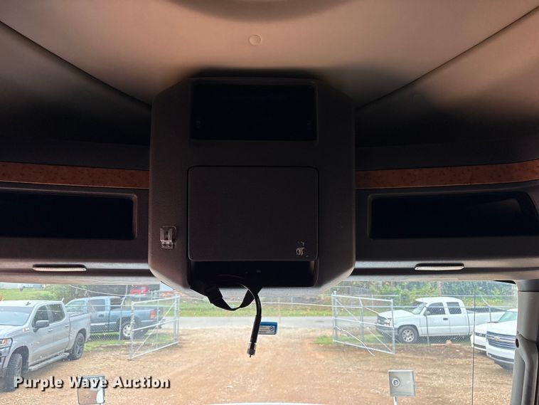 image for item DM1989 2014 International Prostar semi truck