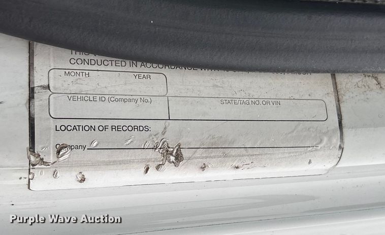 image for item DM1989 2014 International Prostar semi truck