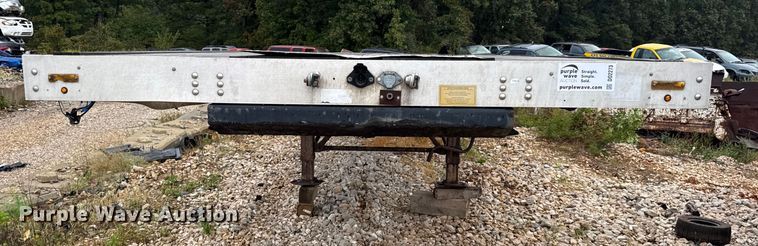 image for item DO2273 2000 Transcraft Eagle W2 flatbed trailer