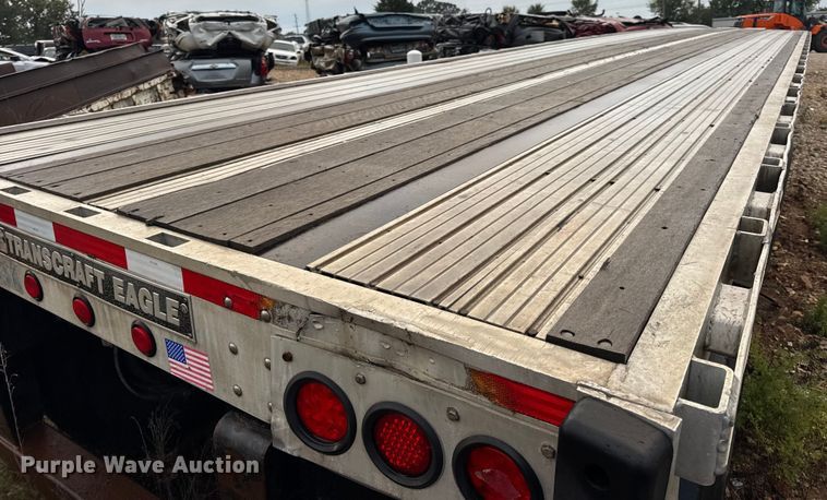 image for item DO2273 2000 Transcraft Eagle W2 flatbed trailer