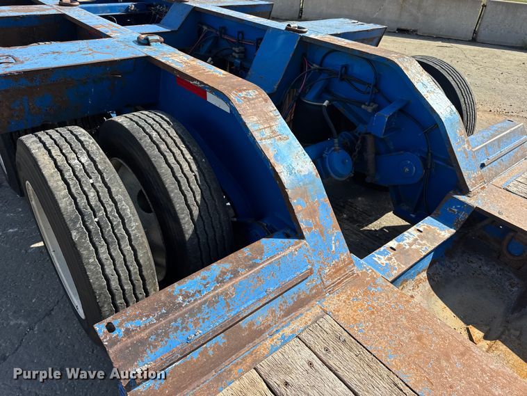 image for item DO2379 2018 XL Specialized Trailers  XL120HDG lowboy equipment trailer