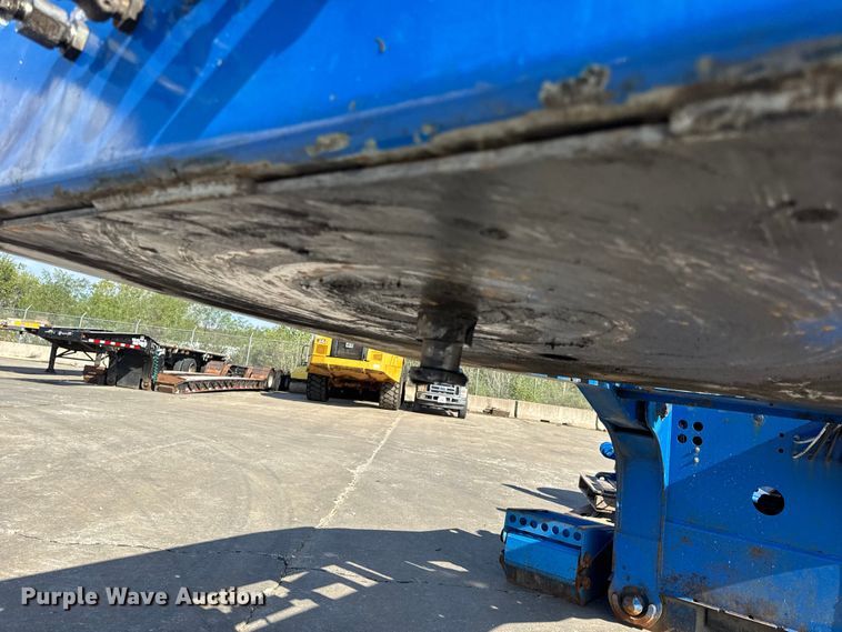 image for item DO2379 2018 XL Specialized Trailers  XL120HDG lowboy equipment trailer