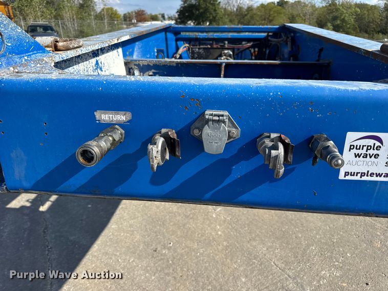 image for item DO2379 2018 XL Specialized Trailers  XL120HDG lowboy equipment trailer