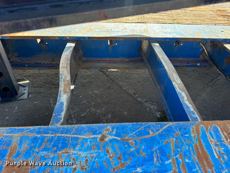 image for item DO2379 2018 XL Specialized Trailers  XL120HDG lowboy equipment trailer