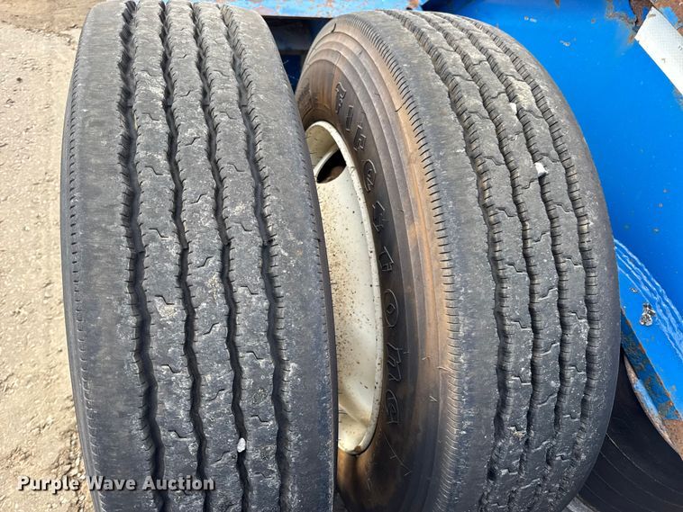 image for item DO2379 2018 XL Specialized Trailers  XL120HDG lowboy equipment trailer