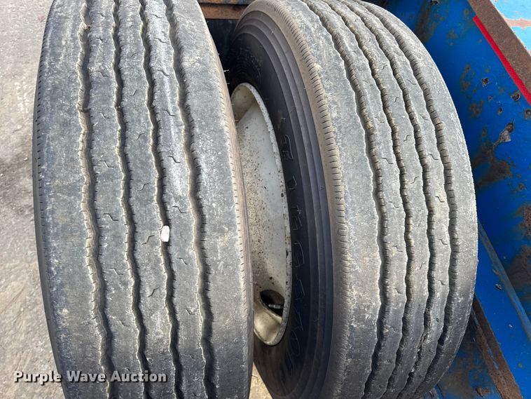 image for item DO2379 2018 XL Specialized Trailers  XL120HDG lowboy equipment trailer