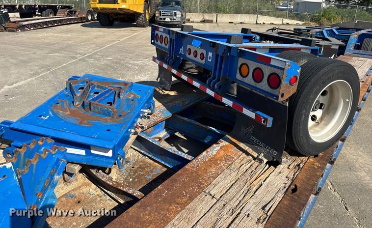 image for item DO2379 2018 XL Specialized Trailers  XL120HDG lowboy equipment trailer