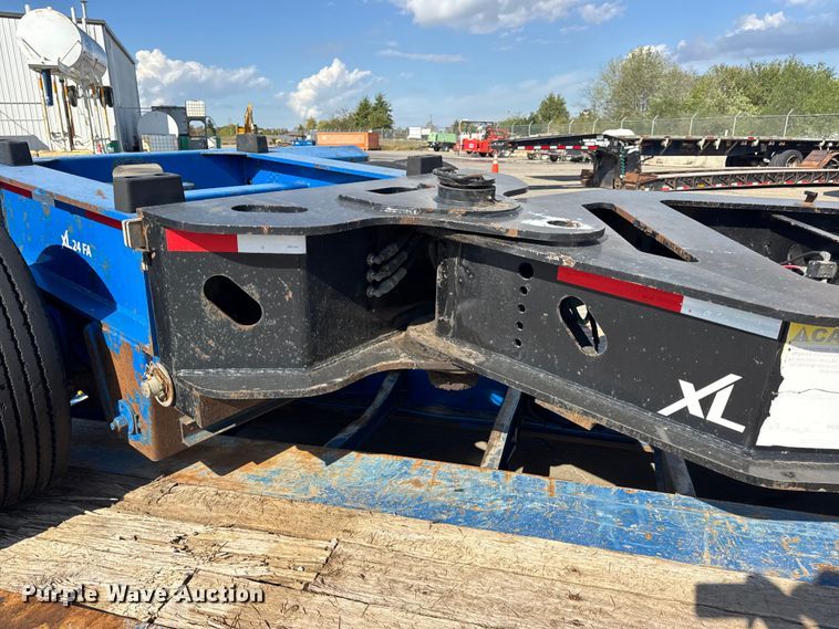 image for item DO2379 2018 XL Specialized Trailers  XL120HDG lowboy equipment trailer