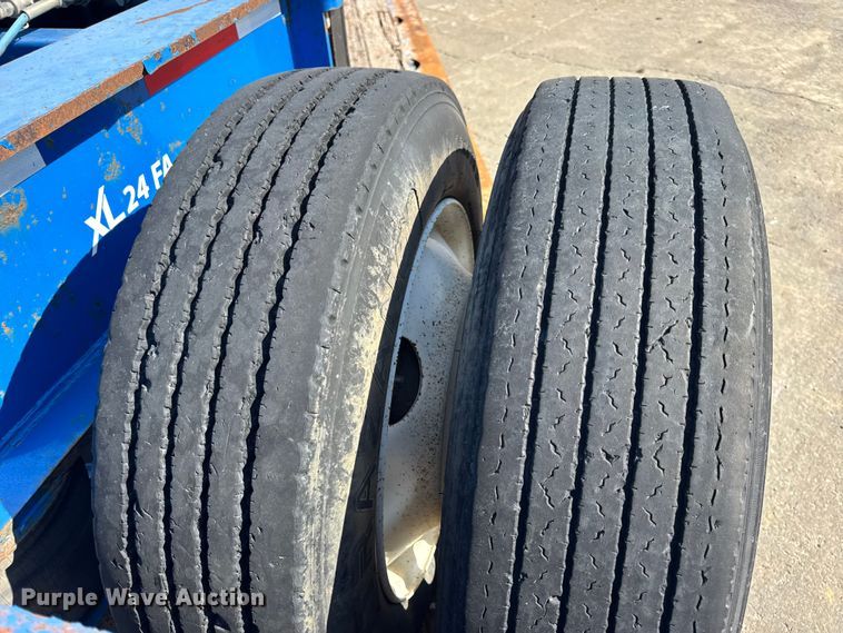 image for item DO2379 2018 XL Specialized Trailers  XL120HDG lowboy equipment trailer