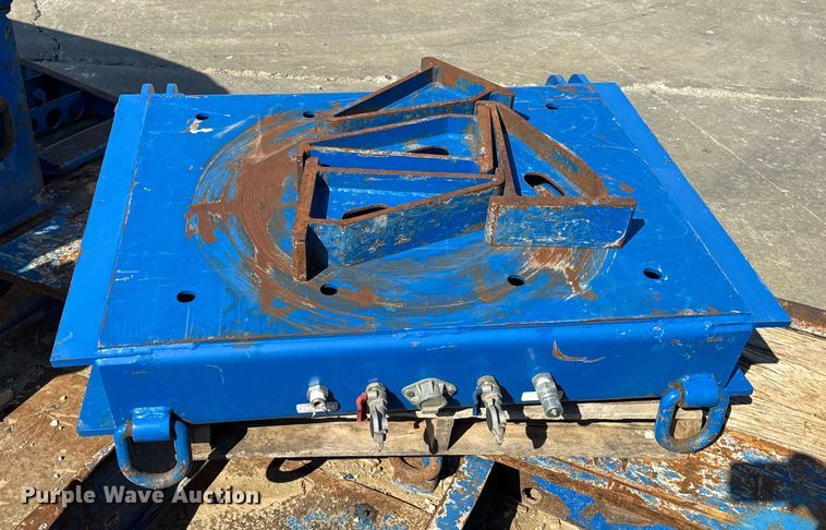 image for item DO2379 2018 XL Specialized Trailers  XL120HDG lowboy equipment trailer