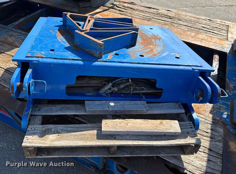 image for item DO2379 2018 XL Specialized Trailers  XL120HDG lowboy equipment trailer