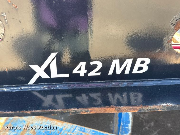 image for item DO2379 2018 XL Specialized Trailers  XL120HDG lowboy equipment trailer