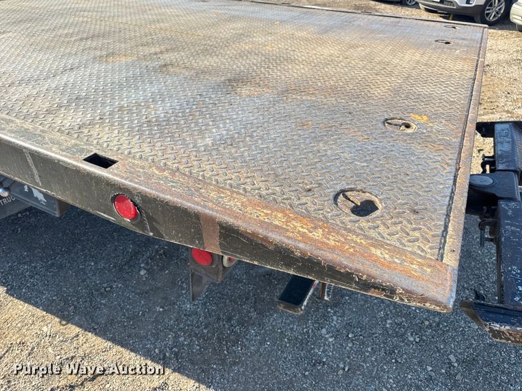 image for item DO2392 2012 Dodge Ram 5500 rollback truck