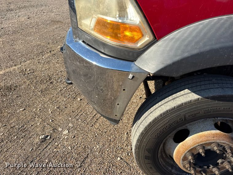 image for item DO2392 2012 Dodge Ram 5500 rollback truck