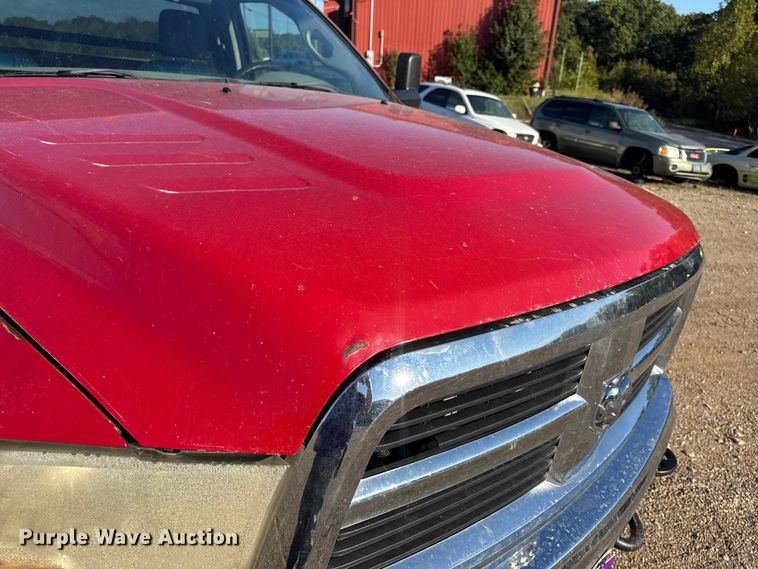 image for item DO2392 2012 Dodge Ram 5500 rollback truck