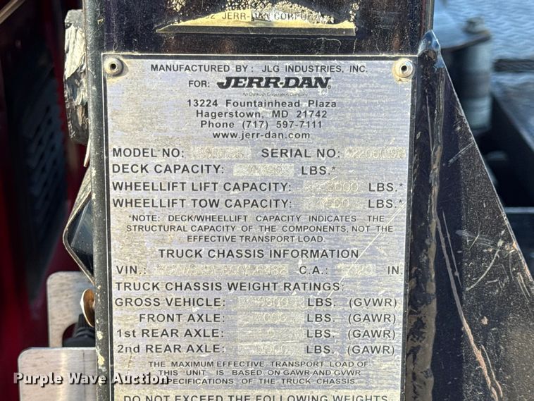 image for item DO2392 2012 Dodge Ram 5500 rollback truck