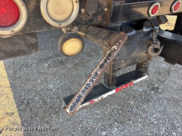 image for item DO2392 2012 Dodge Ram 5500 rollback truck