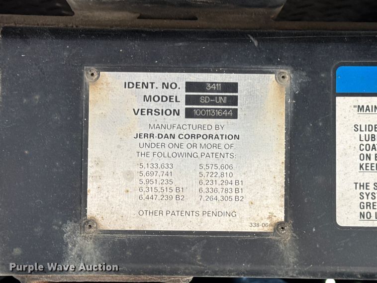 image for item DO2392 2012 Dodge Ram 5500 rollback truck