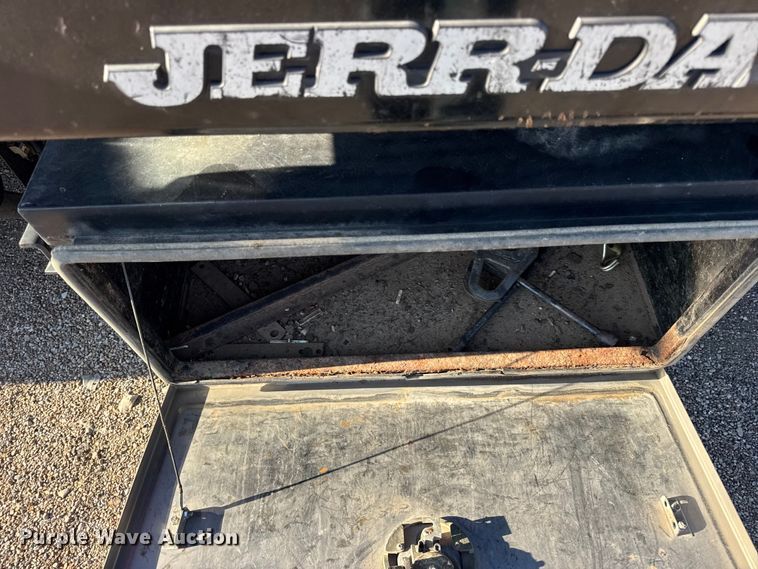 image for item DO2392 2012 Dodge Ram 5500 rollback truck