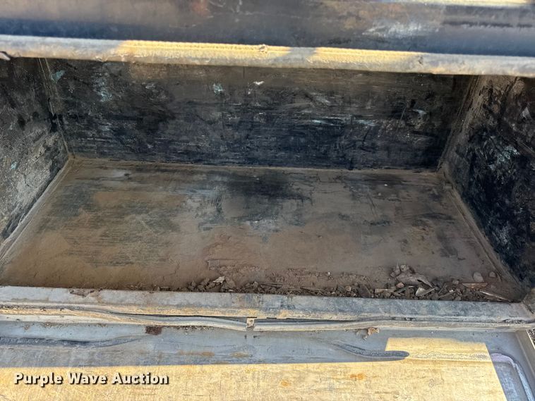 image for item DO2392 2012 Dodge Ram 5500 rollback truck