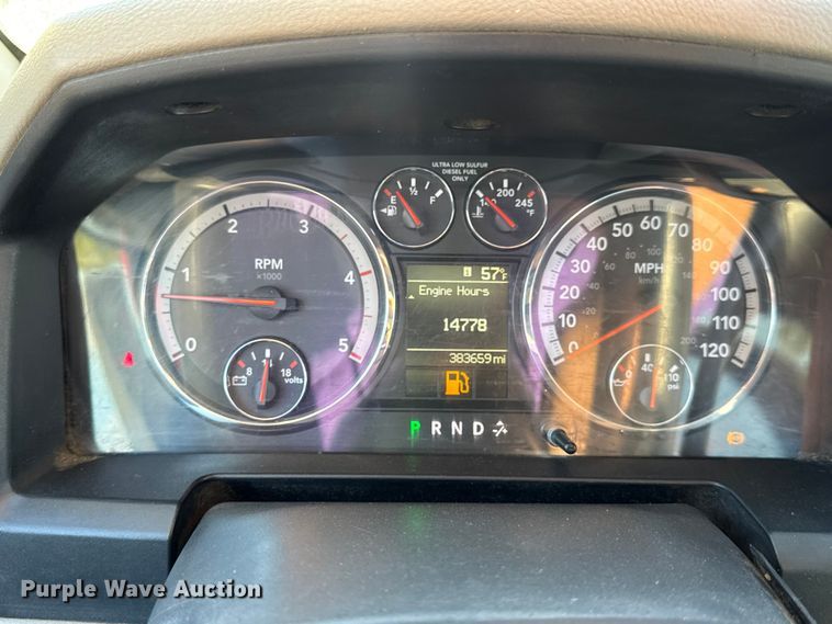 image for item DO2392 2012 Dodge Ram 5500 rollback truck