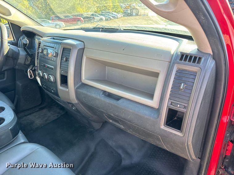 image for item DO2392 2012 Dodge Ram 5500 rollback truck