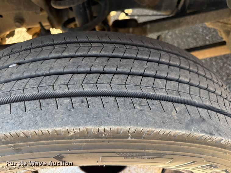 image for item DO2392 2012 Dodge Ram 5500 rollback truck