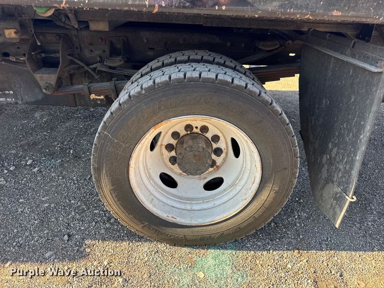 image for item DO2392 2012 Dodge Ram 5500 rollback truck