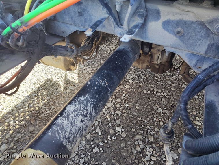 image for item DP5100 2011 Kenworth T370 truck cab and chassis