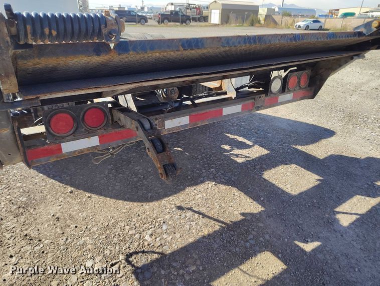 image for item DP5100 2011 Kenworth T370 truck cab and chassis