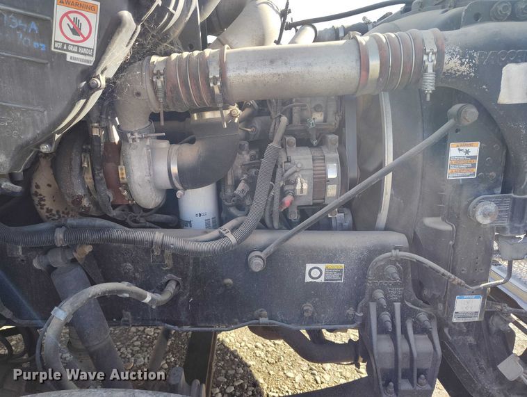 image for item DP5100 2011 Kenworth T370 truck cab and chassis