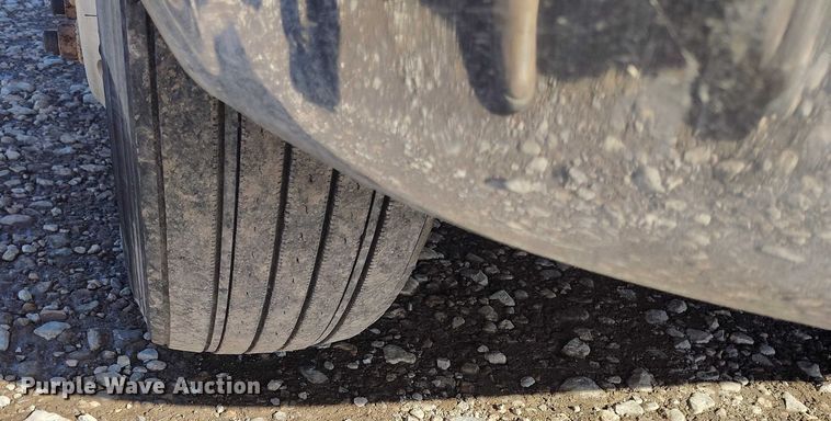 image for item DP5100 2011 Kenworth T370 truck cab and chassis