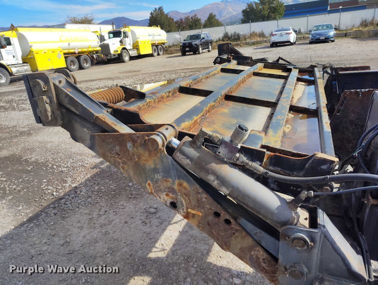 image for item DP5101 2011 Kenworth T370 truck cab and chassis