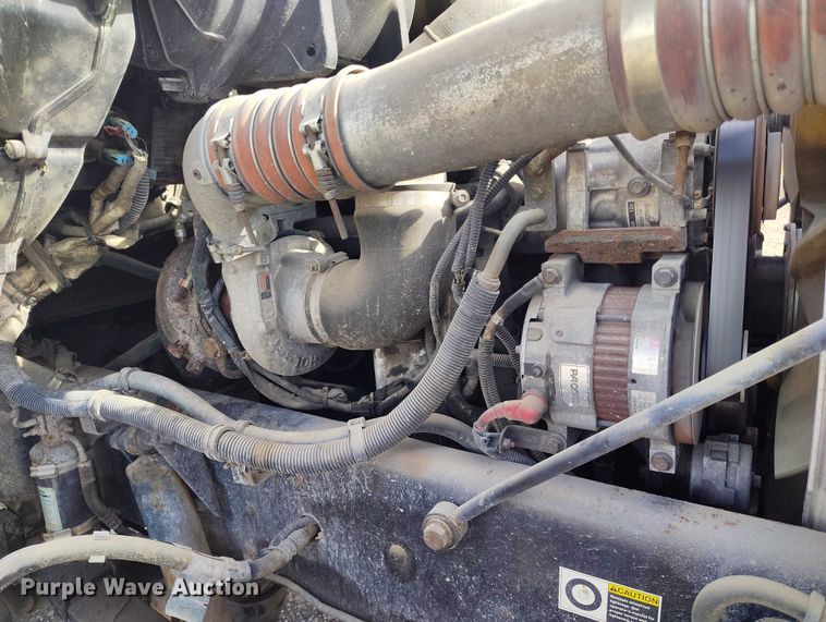 image for item DP5101 2011 Kenworth T370 truck cab and chassis