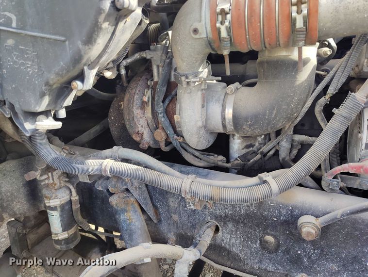 image for item DP5101 2011 Kenworth T370 truck cab and chassis