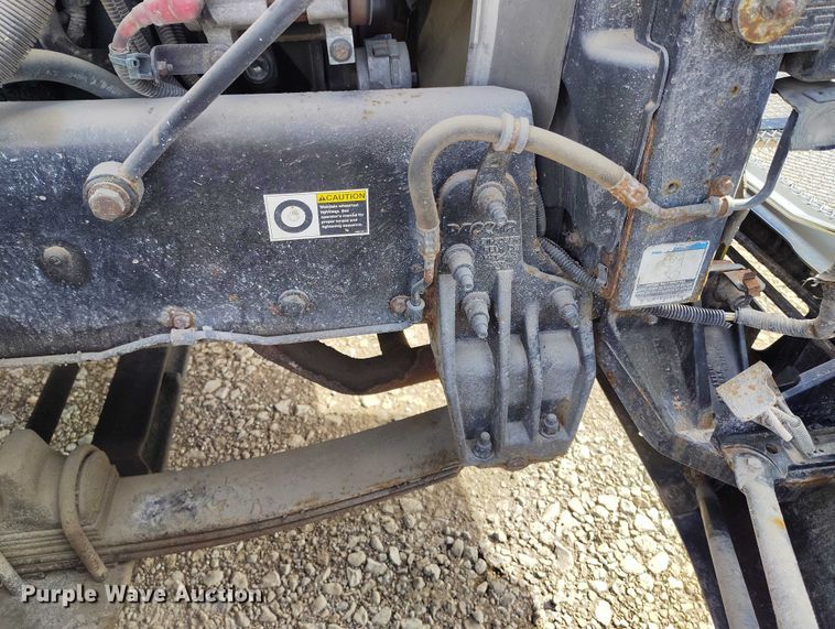 image for item DP5101 2011 Kenworth T370 truck cab and chassis