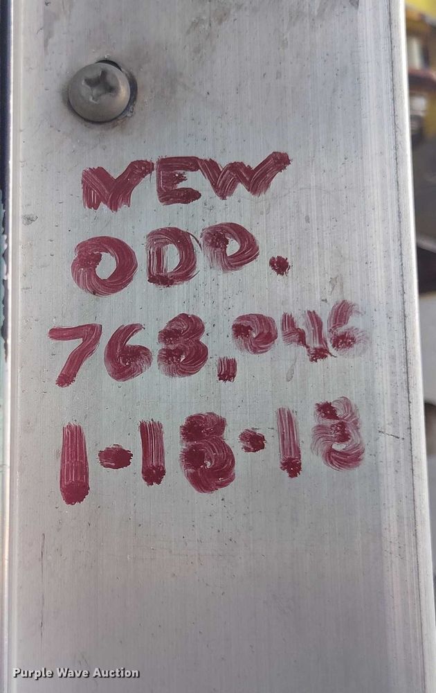 image for item DP5102 2001 Kenworth T800 fuel truck