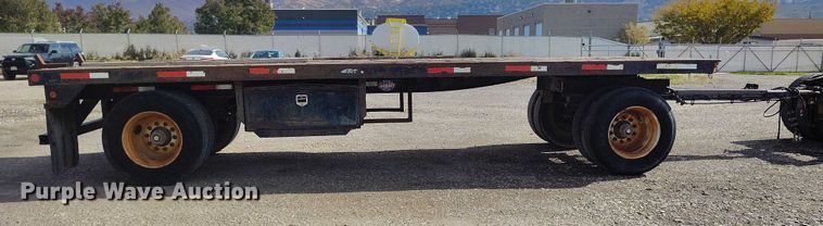 image for item DP5103 1999 Utility FF2C flatbed pup trailer