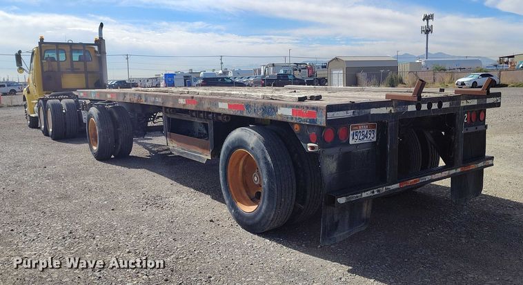 image for item DP5103 1999 Utility FF2C flatbed pup trailer