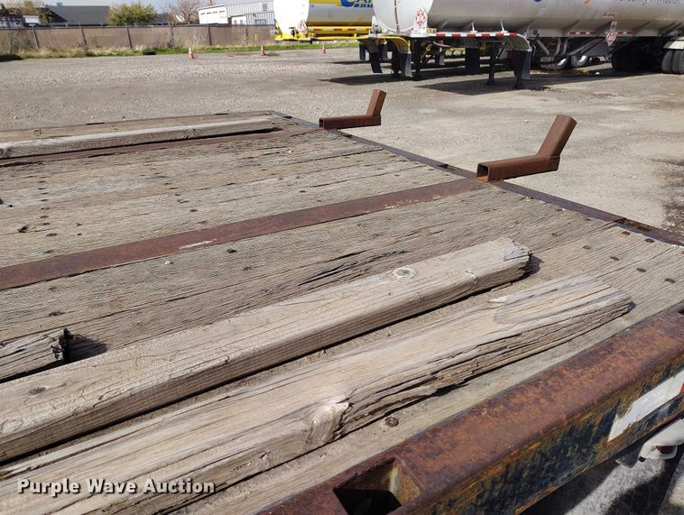 image for item DP5103 1999 Utility FF2C flatbed pup trailer