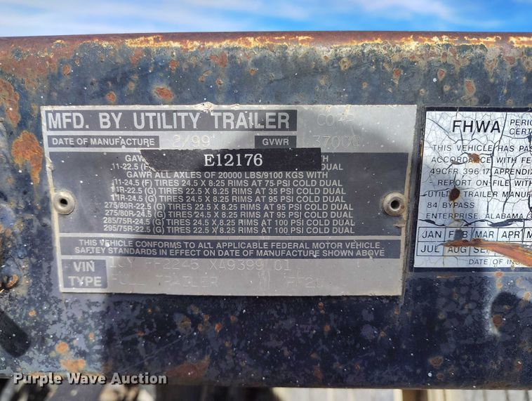 image for item DP5103 1999 Utility FF2C flatbed pup trailer