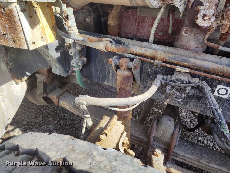 image for item DP5107 2011 Kenworth T800 fuel / lube truck