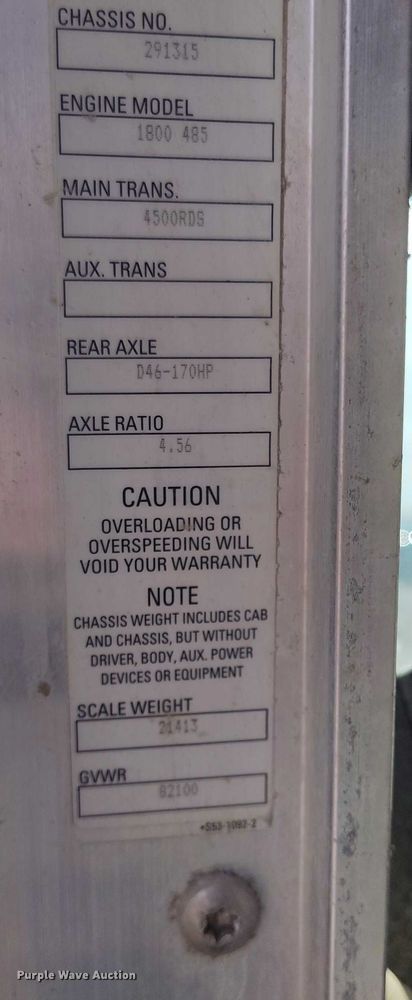 image for item DP5107 2011 Kenworth T800 fuel / lube truck