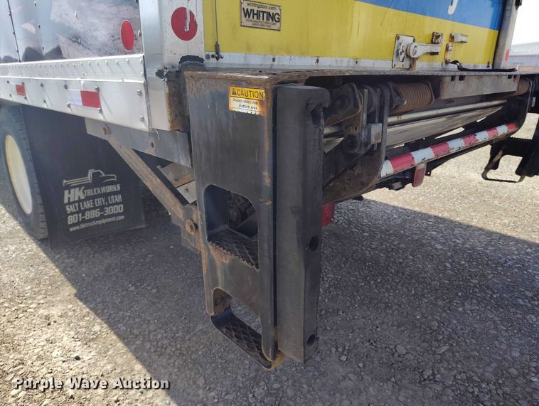 image for item DP5109 2013 Ford F750 Super Duty box truck