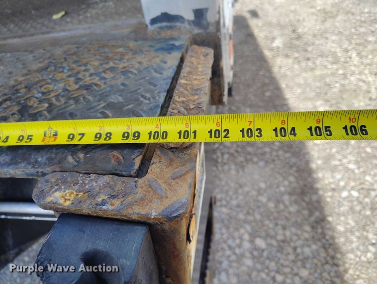 image for item DP5109 2013 Ford F750 Super Duty box truck