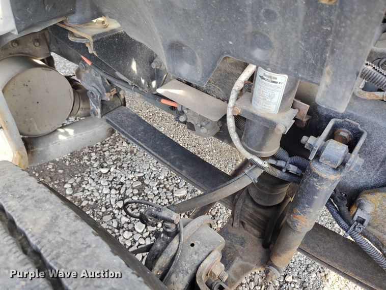 image for item DP5109 2013 Ford F750 Super Duty box truck