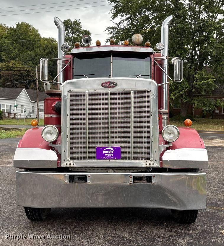 CAMIóN CAMAROTE 1981 PETERBILT