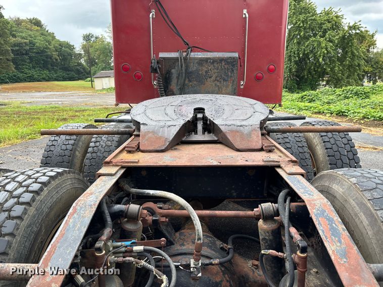 image for item DU1327 1981 Peterbilt 359 semi truck