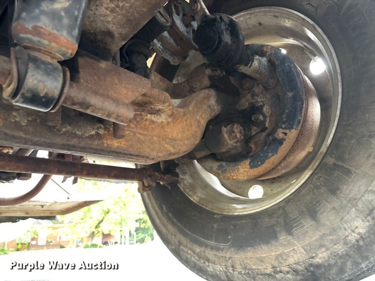 image for item DU1327 1981 Peterbilt 359 semi truck